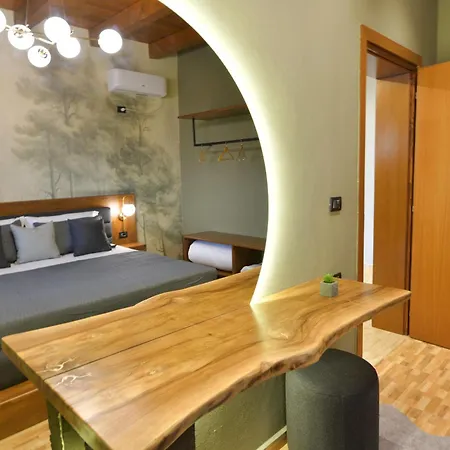 Montelago Villa Široka