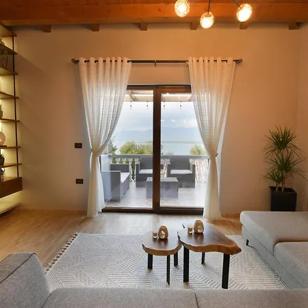 别墅 Montelago Široka