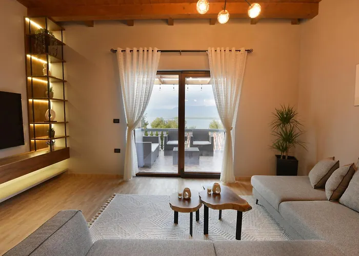 Вилла Montelago Shiroka