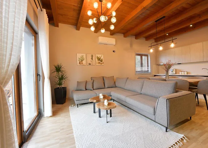 Вилла Montelago Shiroka